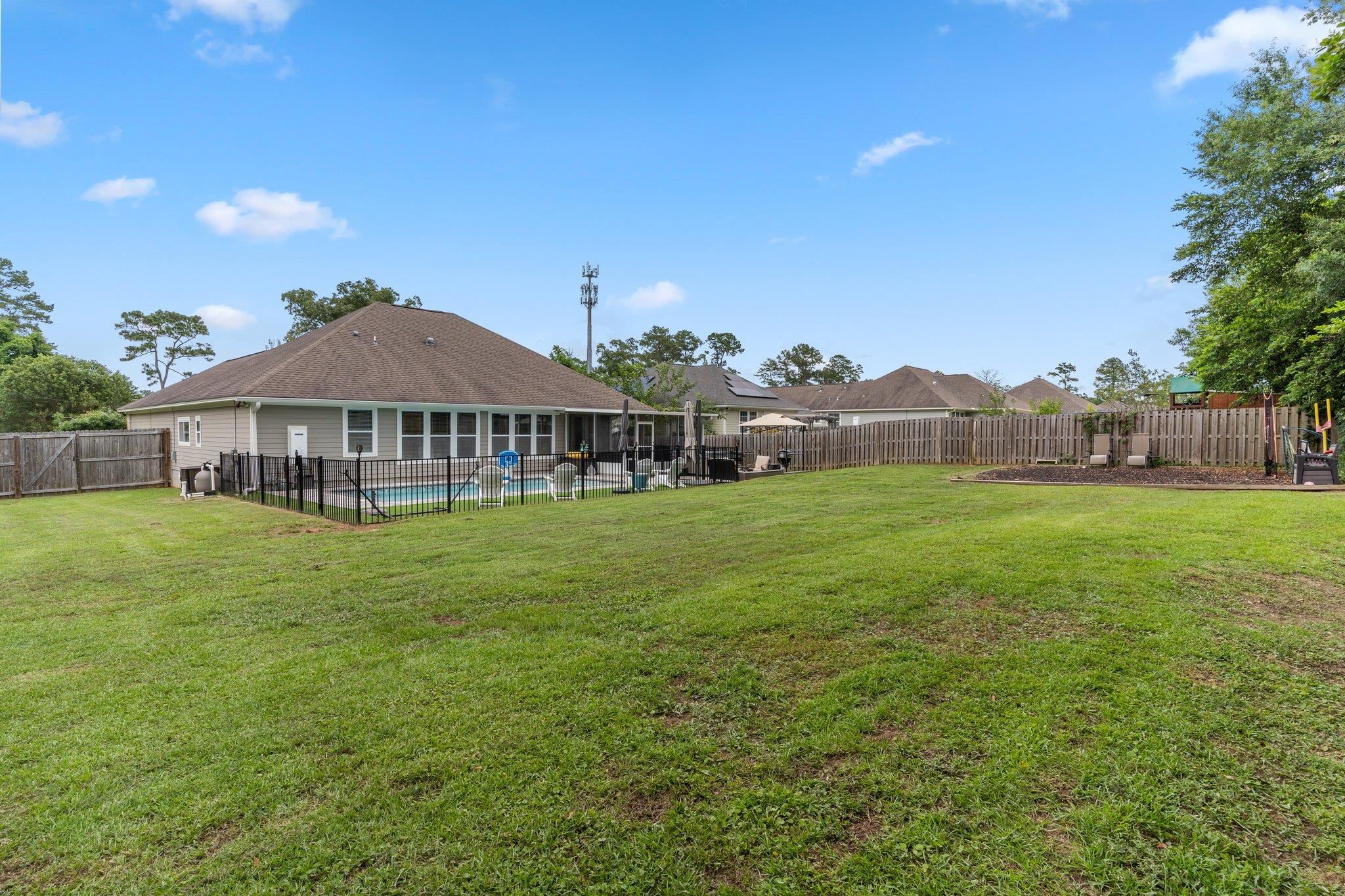 2202 Blakely Court