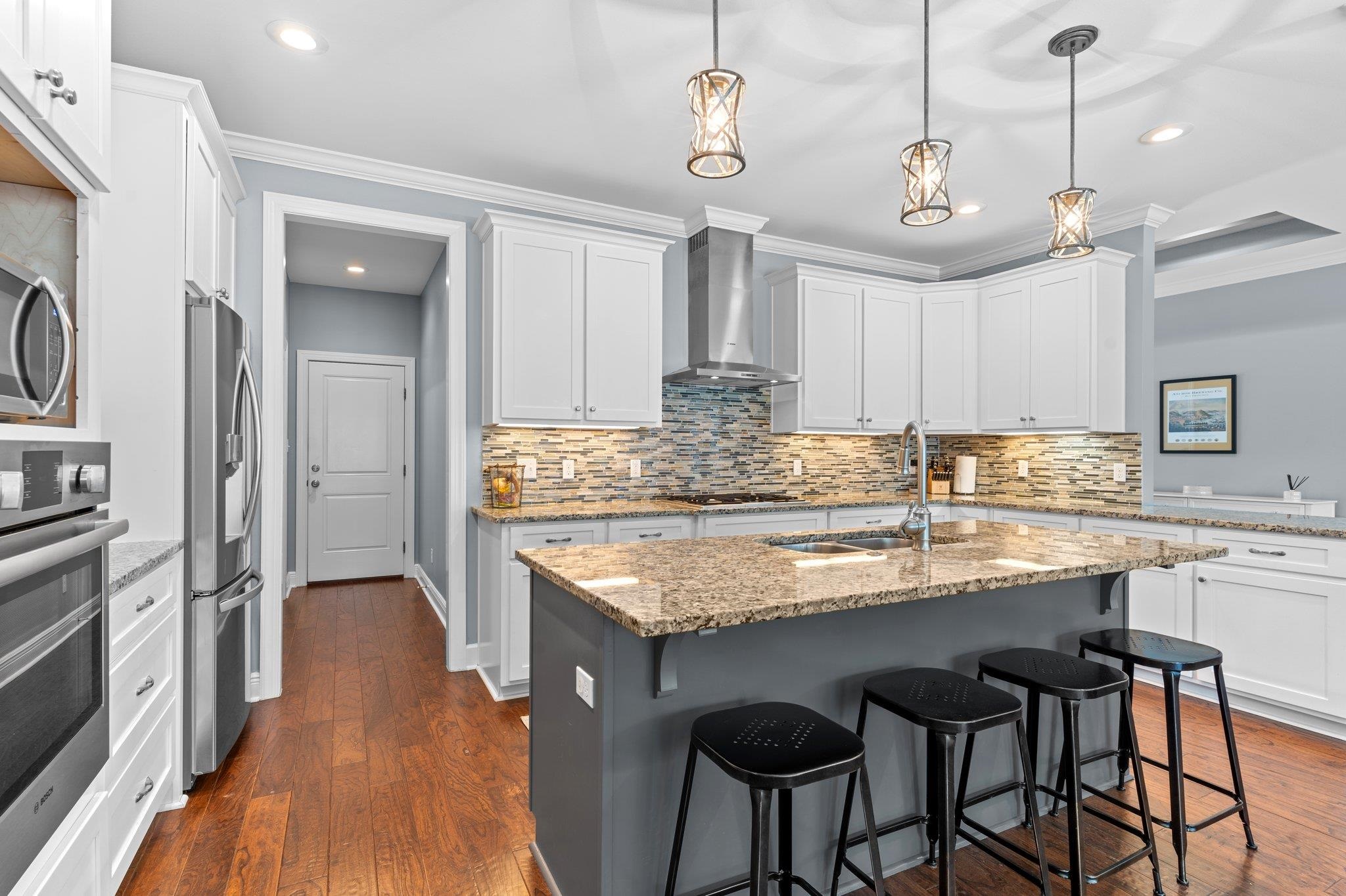 2202 Blakely Court