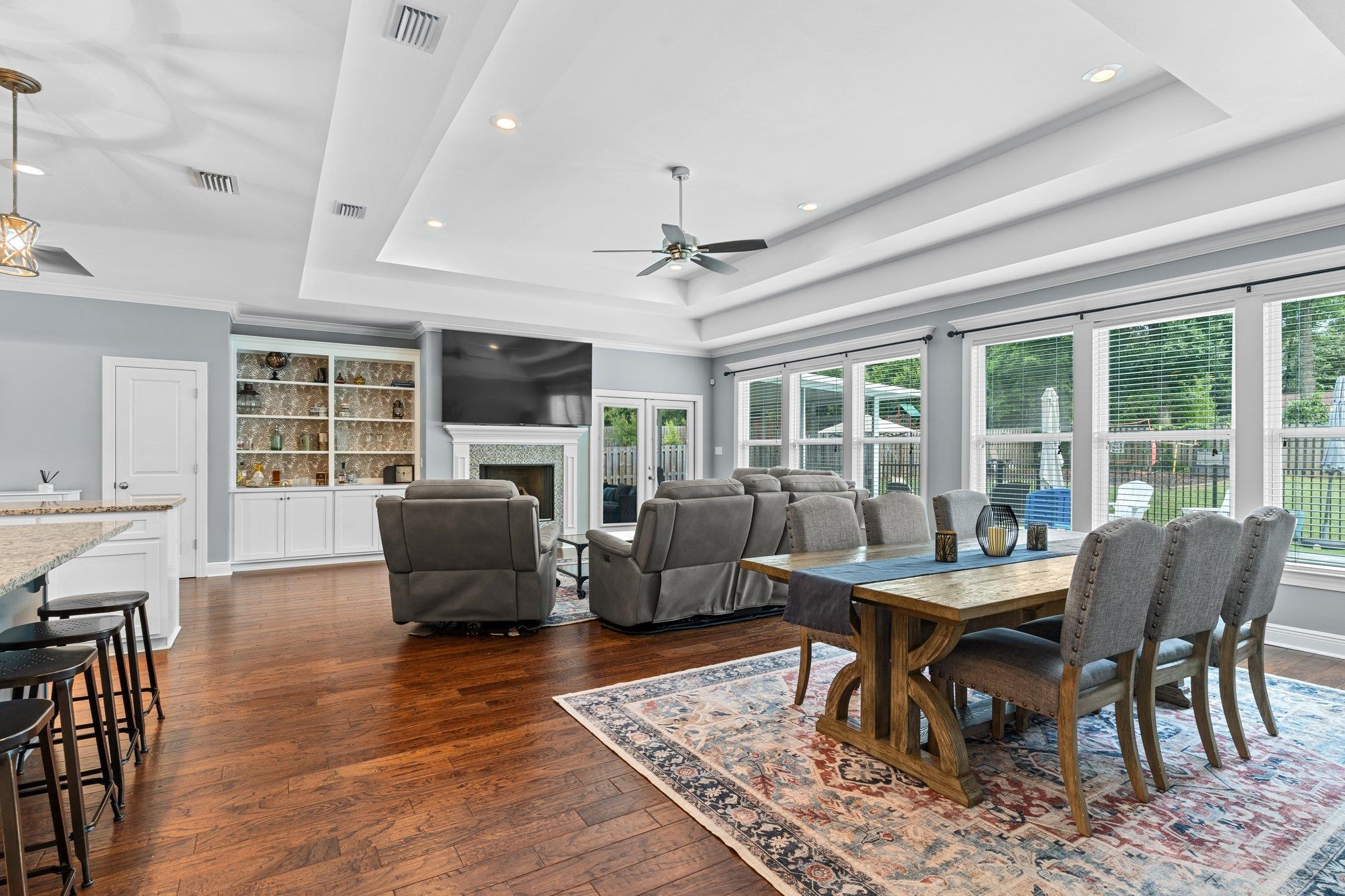 2202 Blakely Court