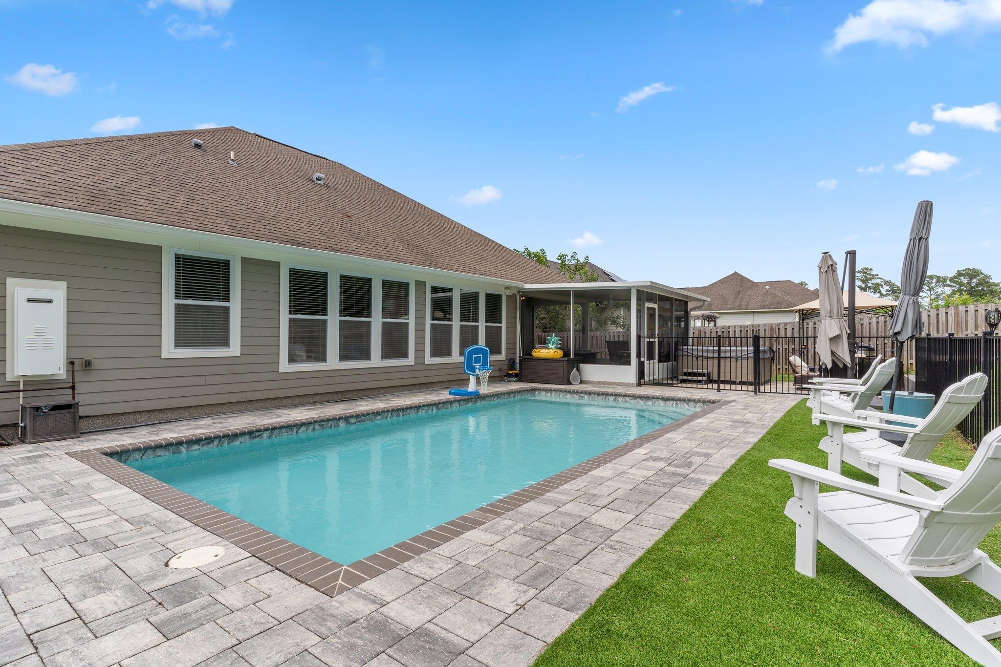 2202 Blakely Court