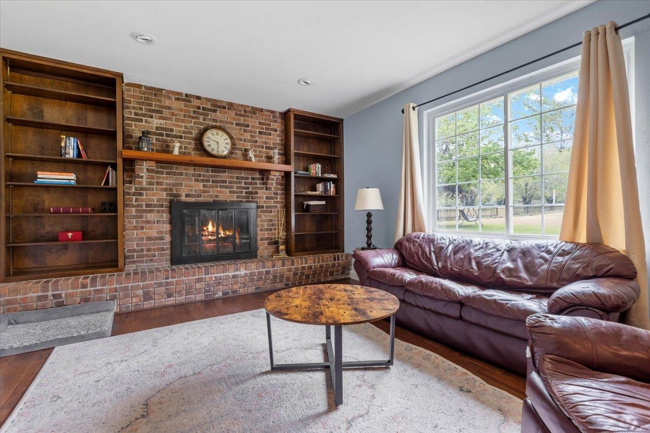 5411 Touraine Drive