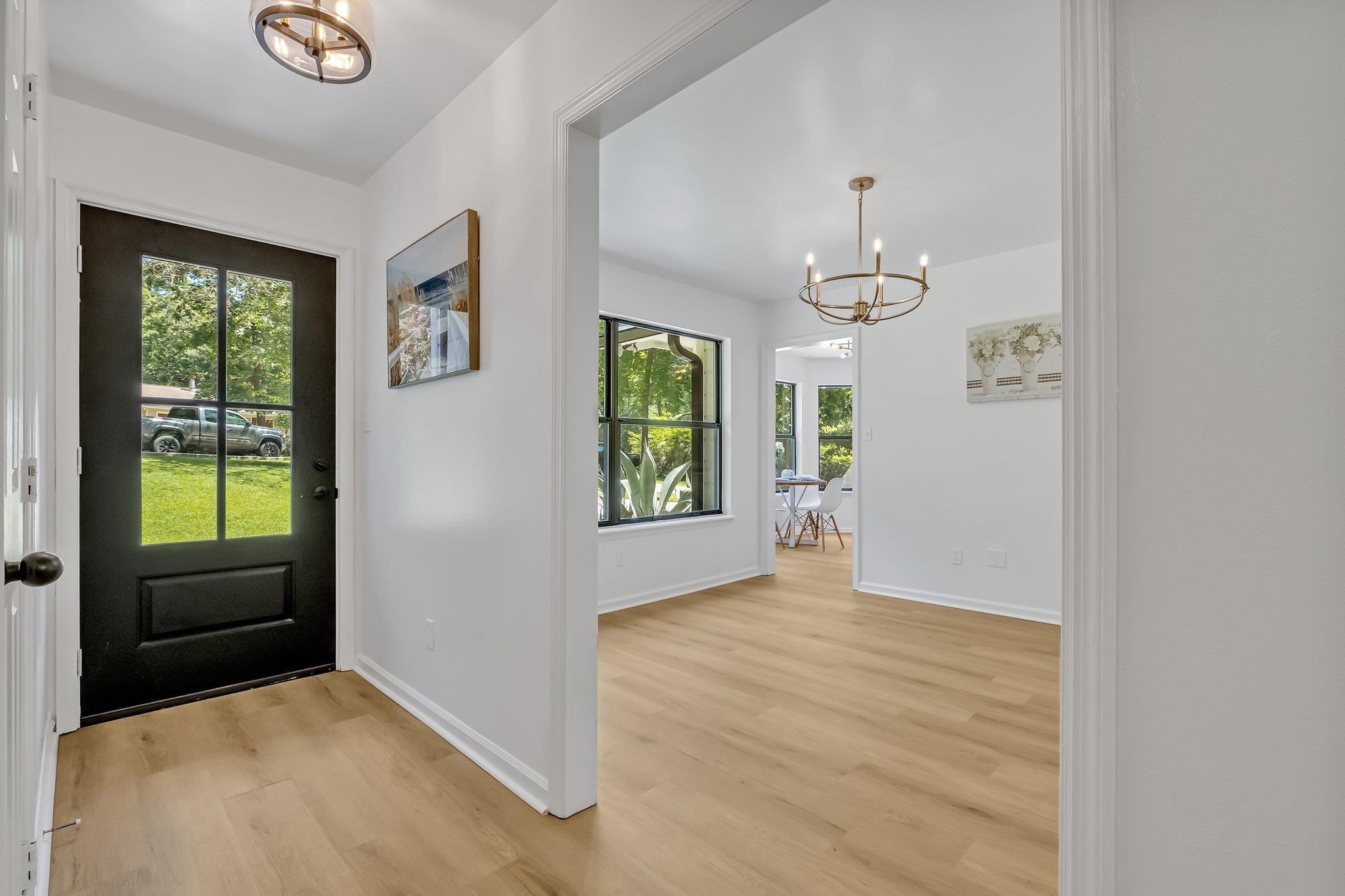 1717 Indian Town Lane