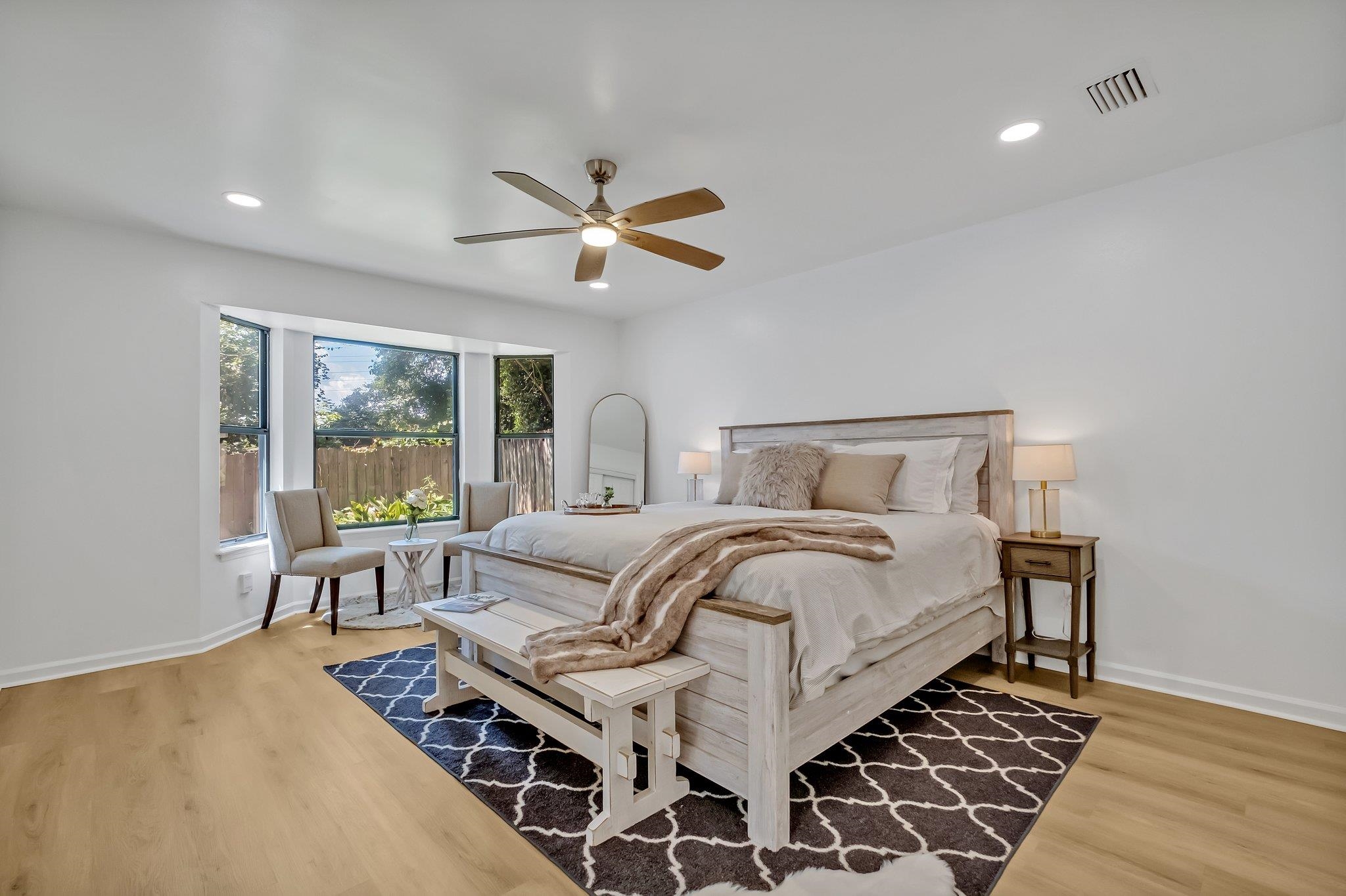 1717 Indian Town Lane