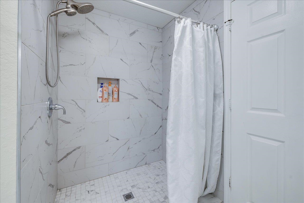 2801 Chancellorsville Drive Unit: 1023