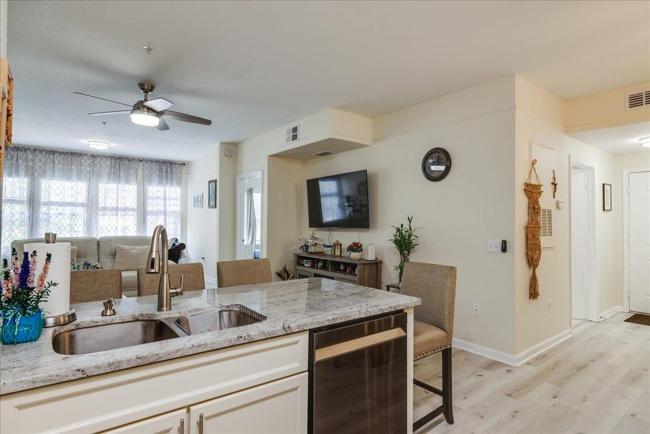 2801 Chancellorsville Drive Unit: 1023