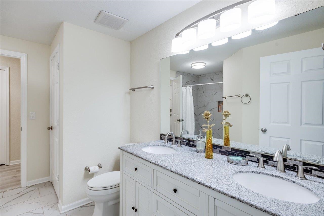 2801 Chancellorsville Drive Unit: 1023