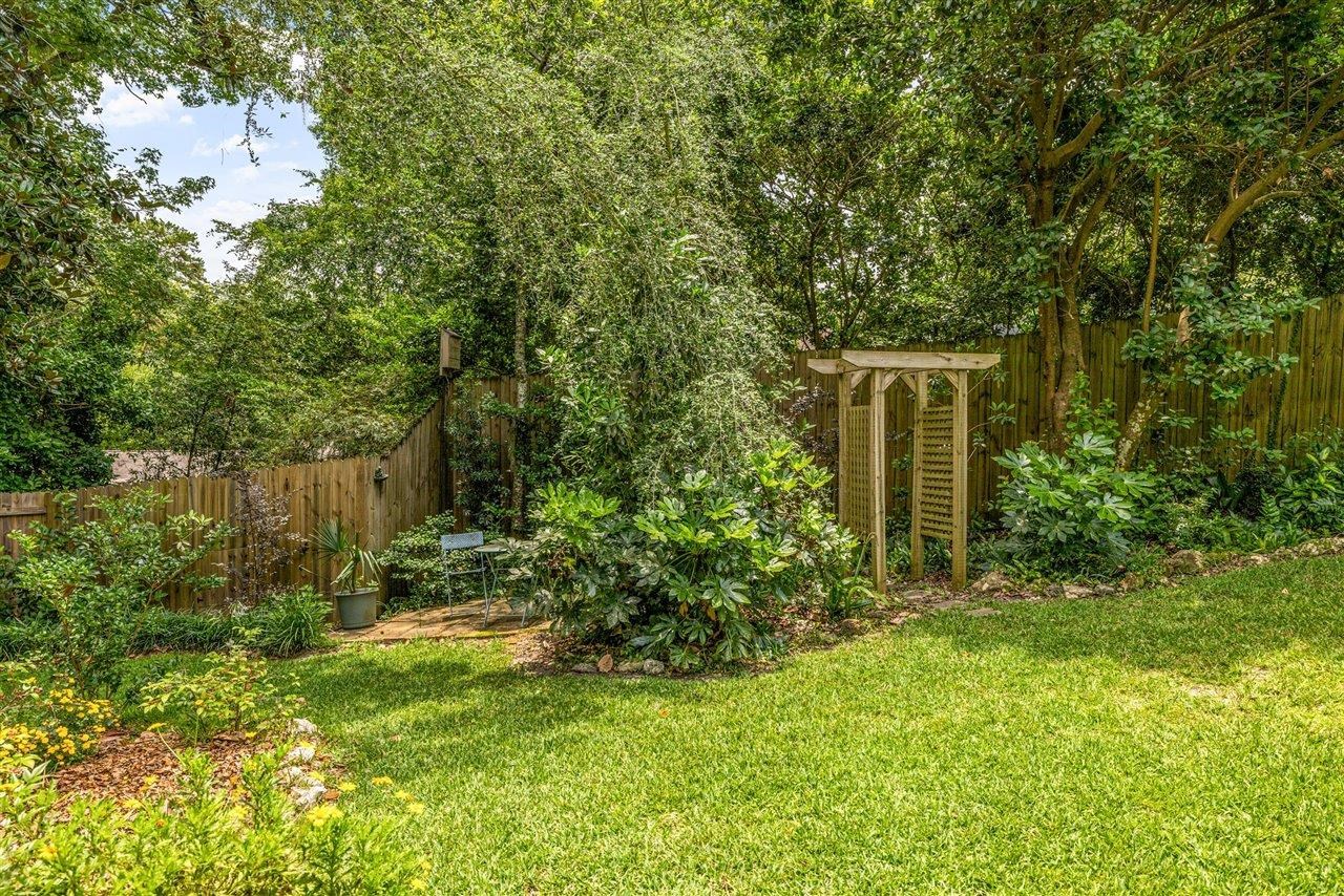 2235 Ellicott Drive