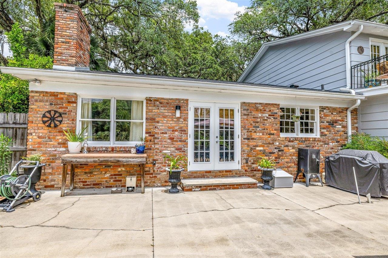 2235 Ellicott Drive