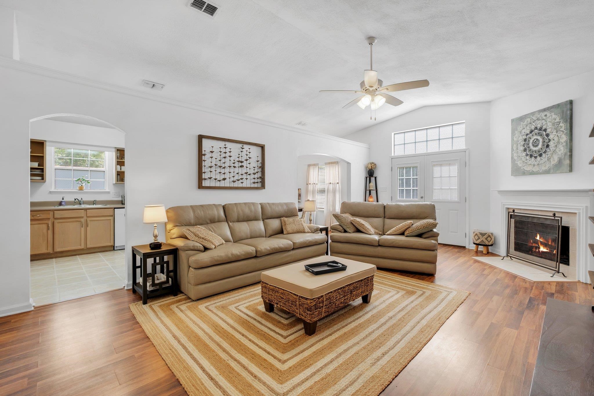9778 Wyntree Lane