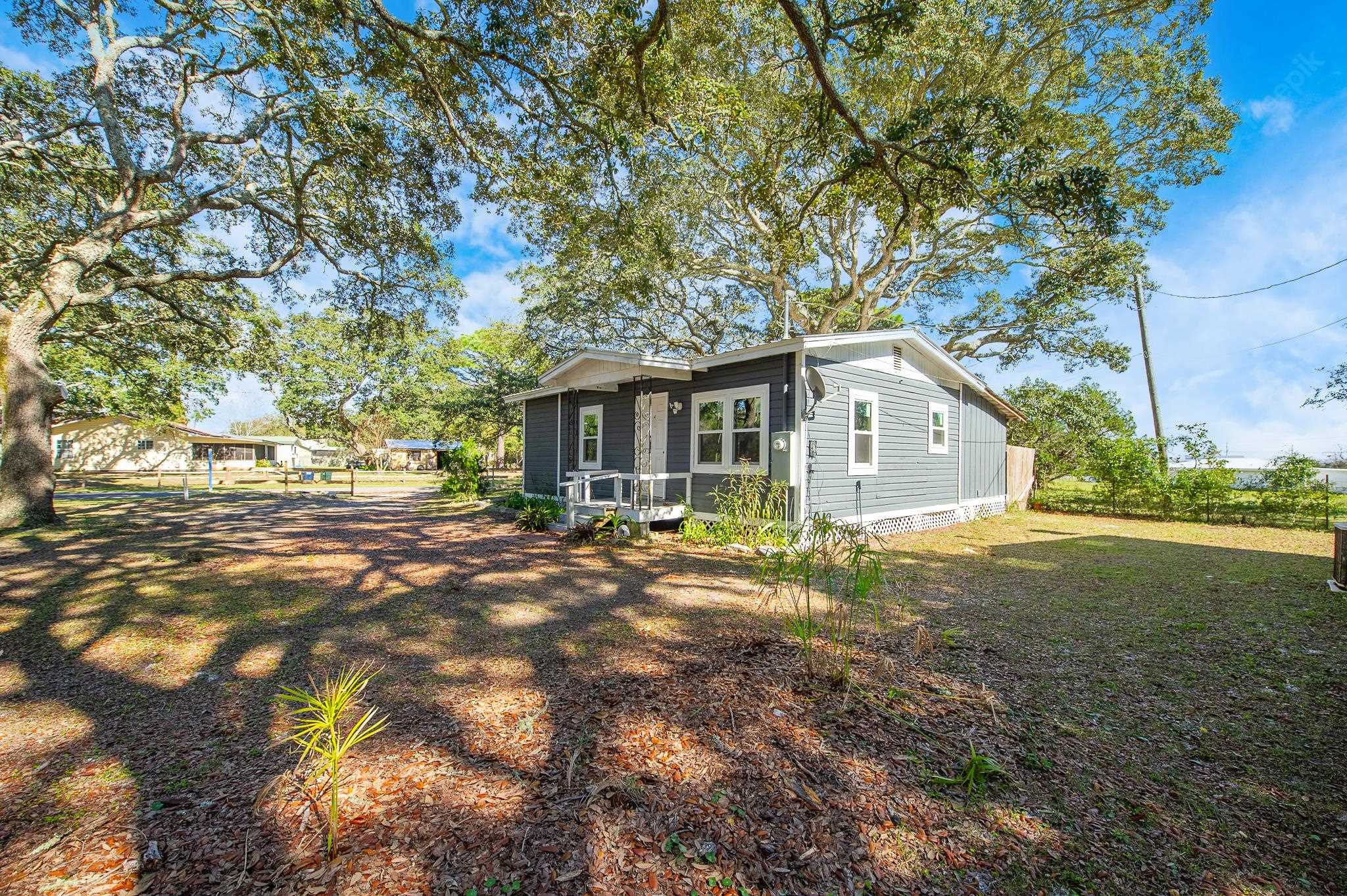 496 Avenue A