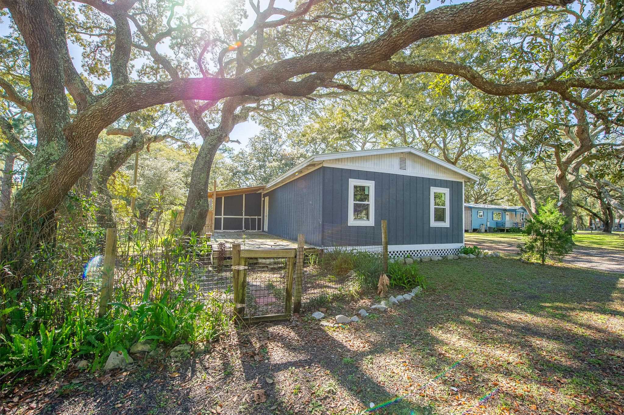 496 Avenue A