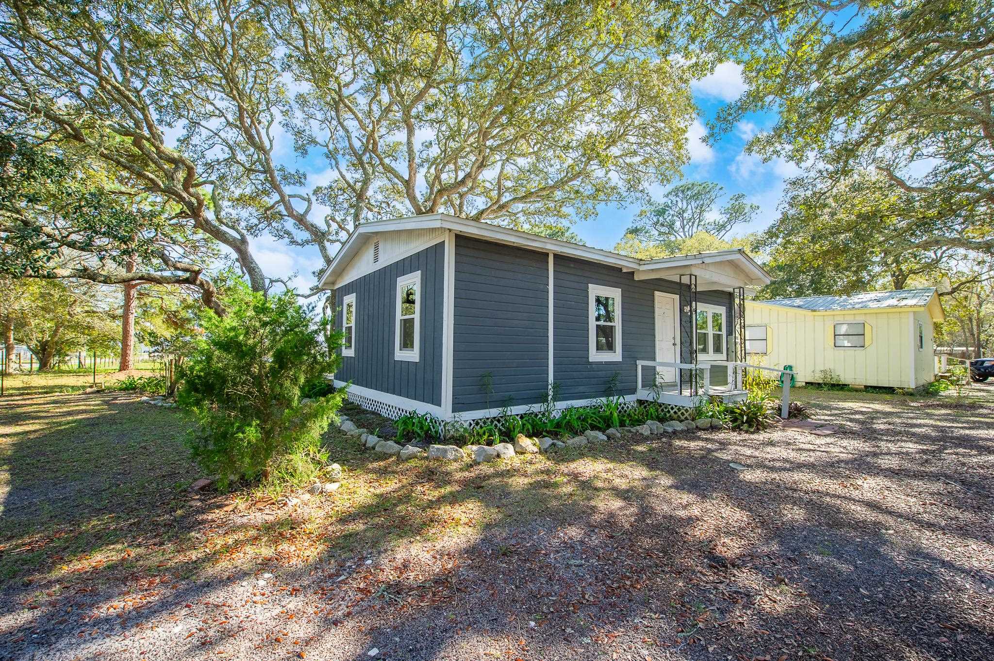 496 Avenue A
