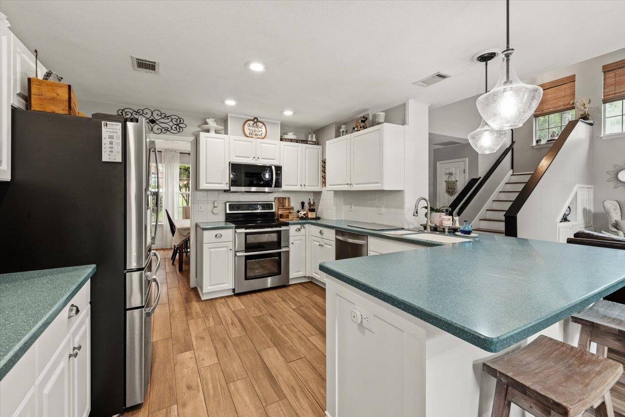 1132 Blackhawk Way