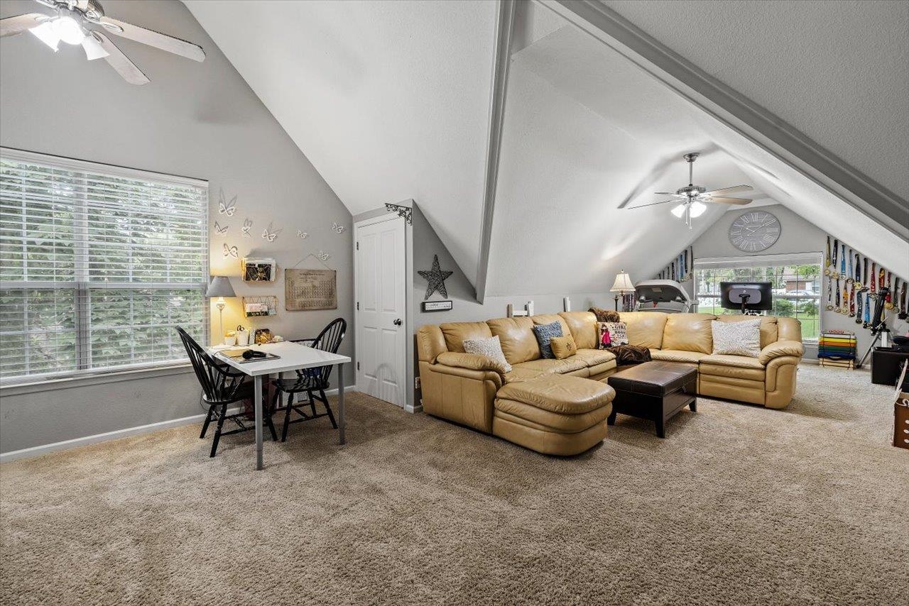 1132 Blackhawk Way