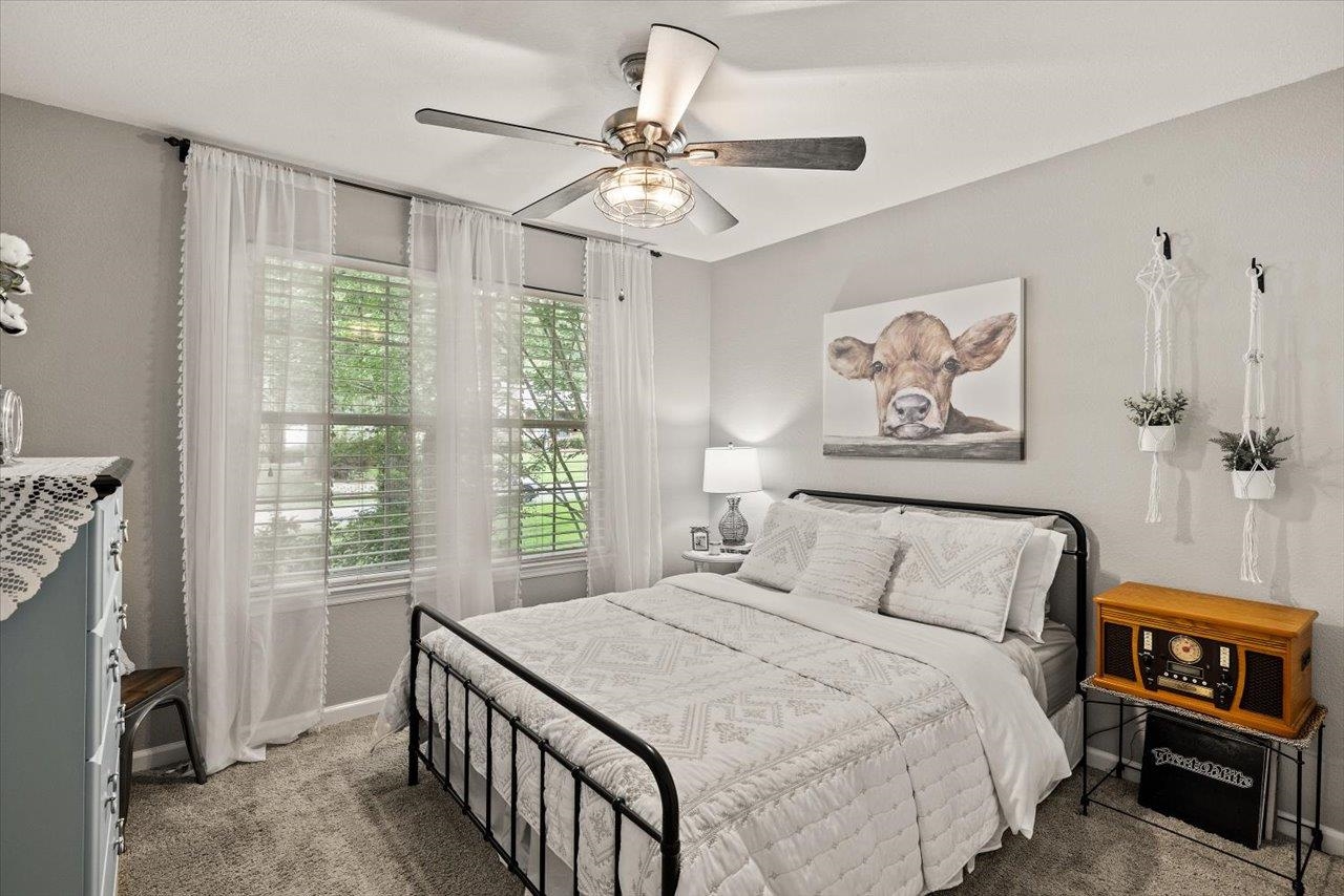 1132 Blackhawk Way