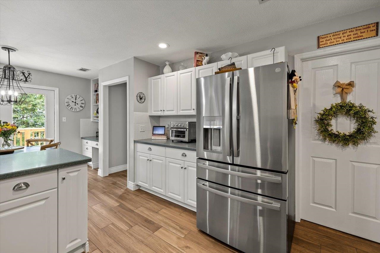 1132 Blackhawk Way