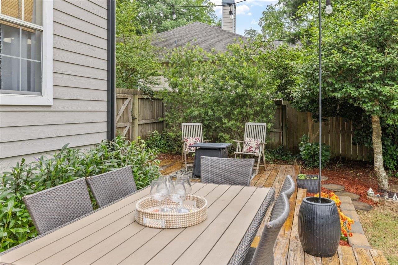 1132 Blackhawk Way
