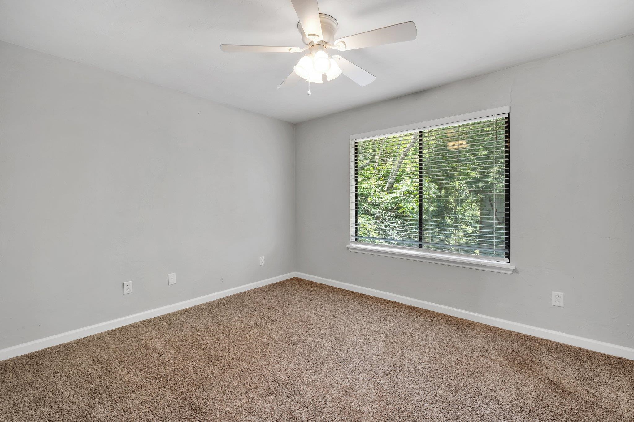 1889 Belle Vue Way Unit: #3