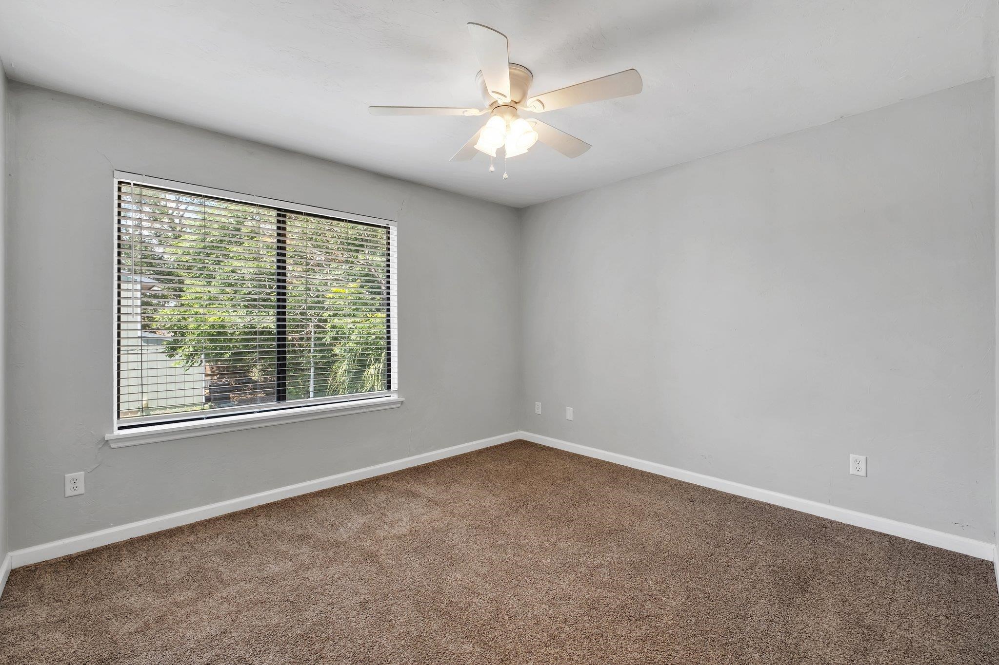 1889 Belle Vue Way Unit: #3