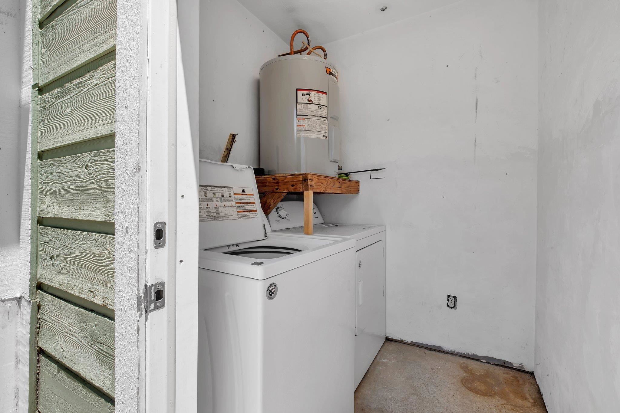 1889 Belle Vue Way Unit: #3