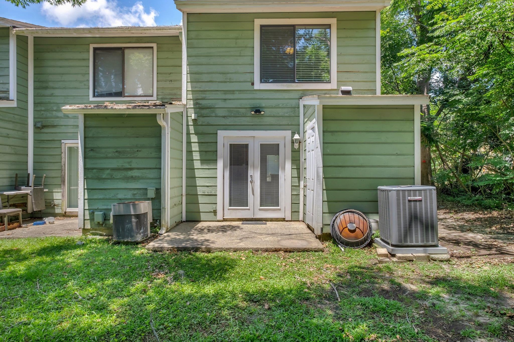 1889 Belle Vue Way Unit: #3