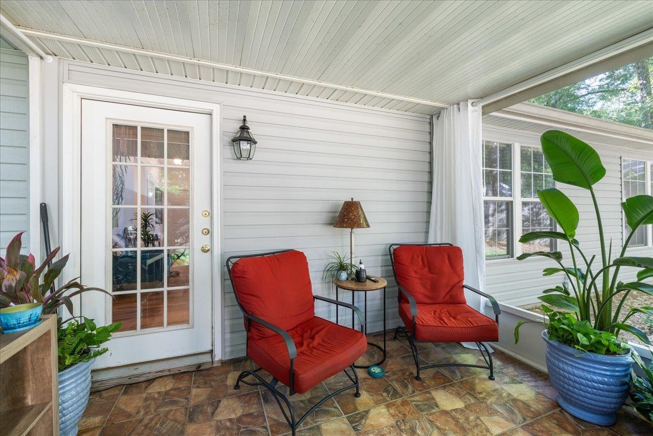 3387 Micanopy Trail