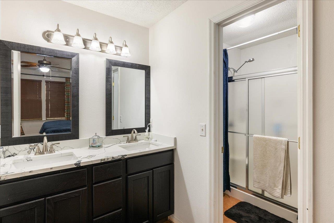 3387 Micanopy Trail