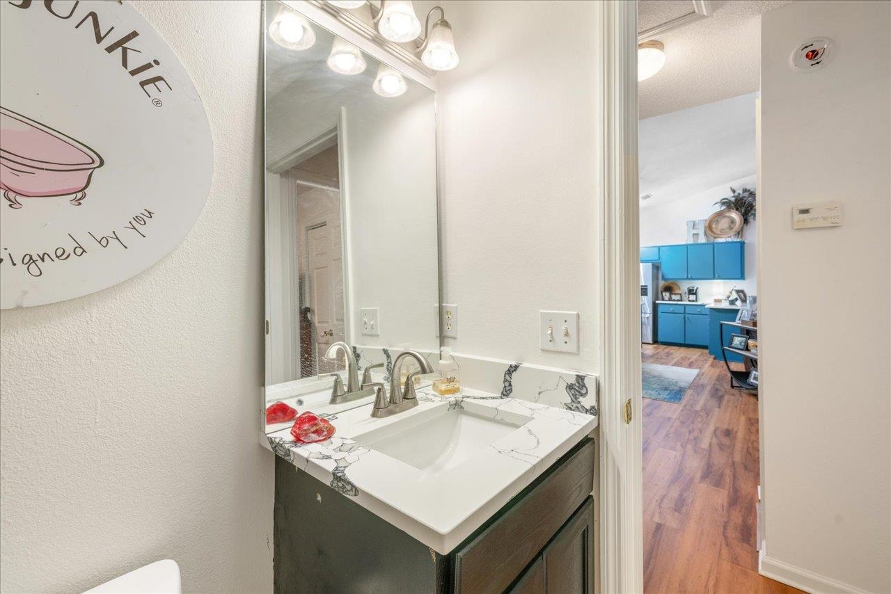 3387 Micanopy Trail