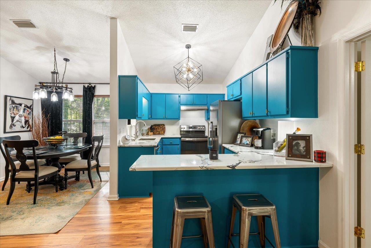 3387 Micanopy Trail