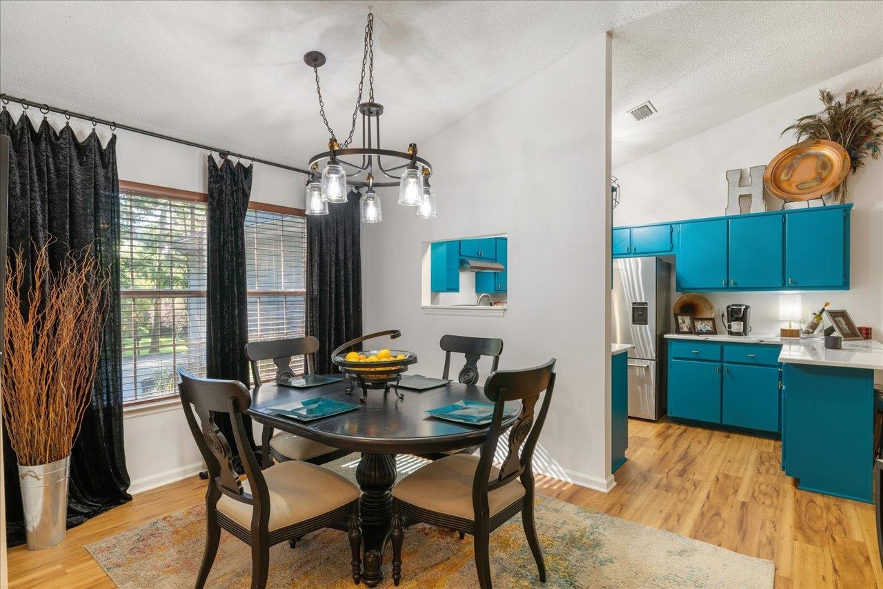 3387 Micanopy Trail
