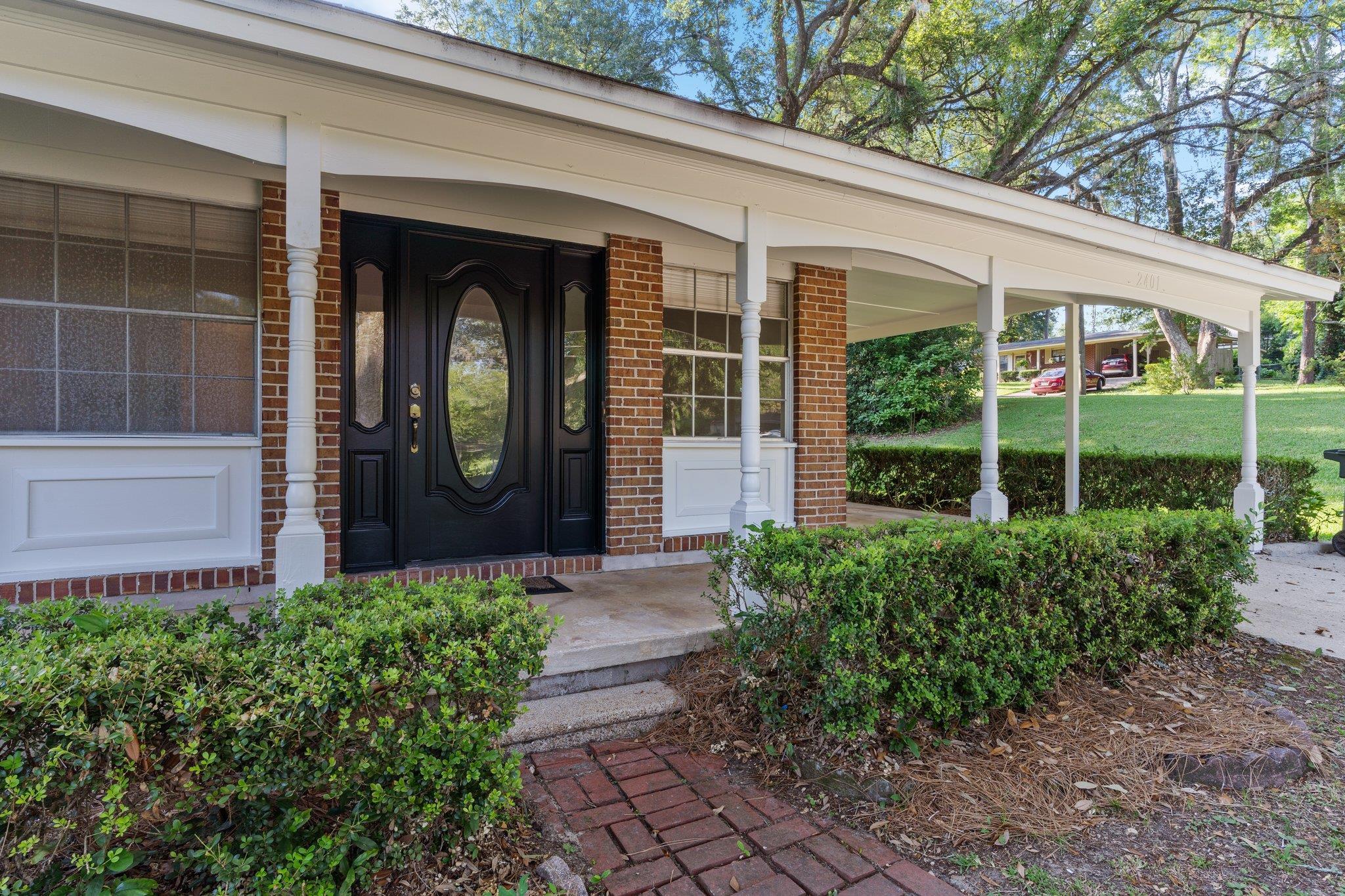 2401 Balsam Terrace