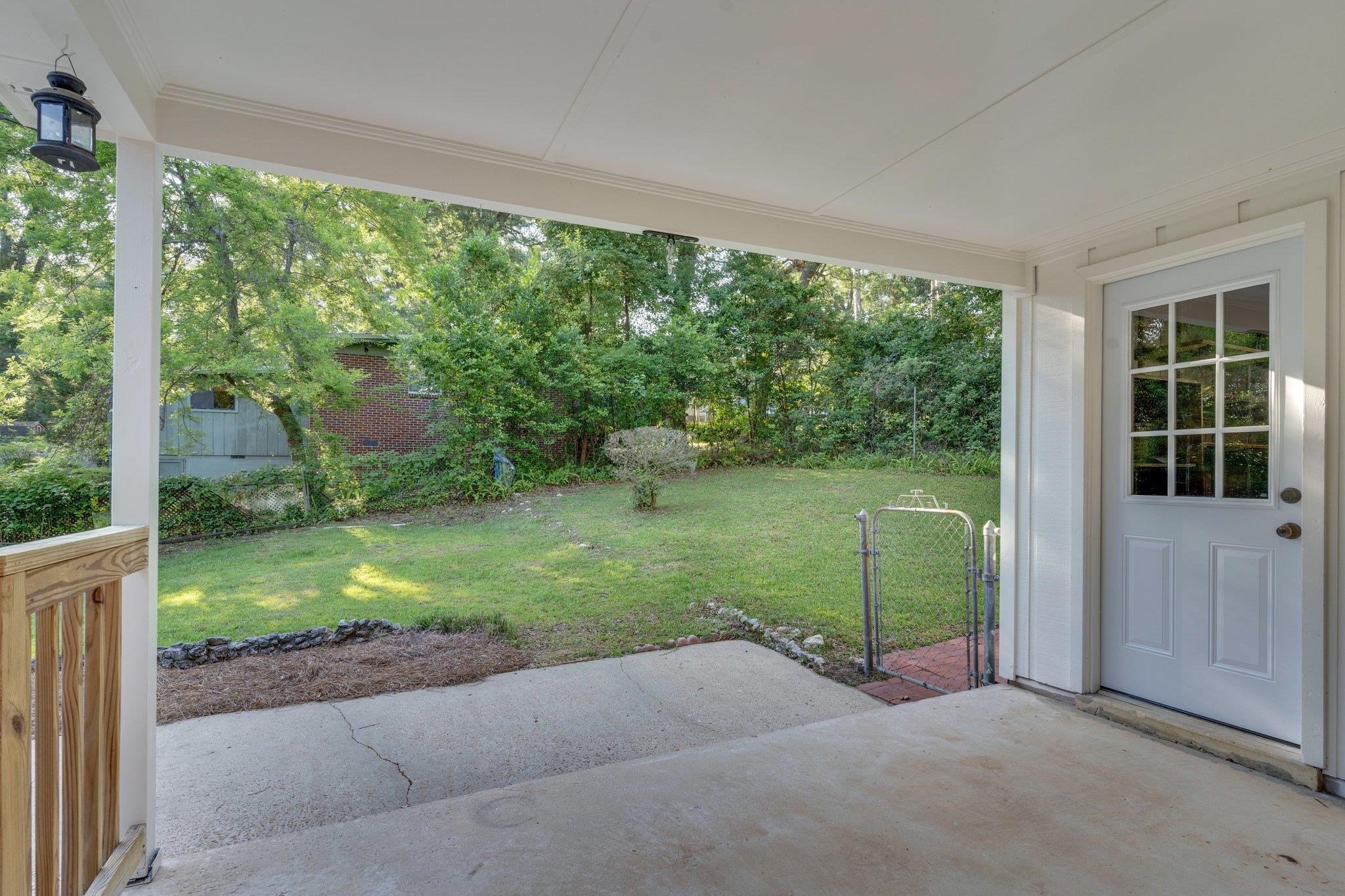 2401 Balsam Terrace