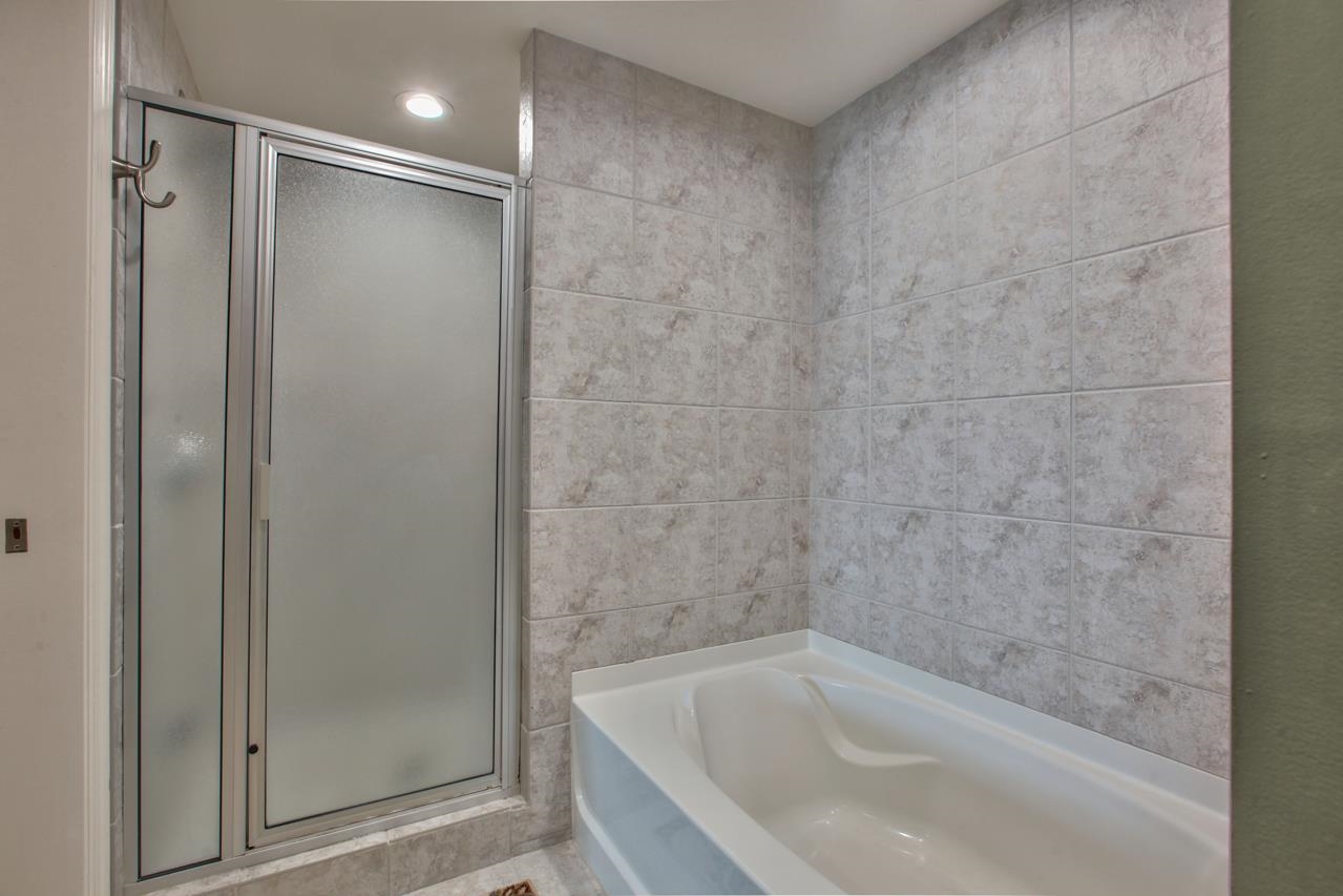 121 N Monroe St Unit 1004
