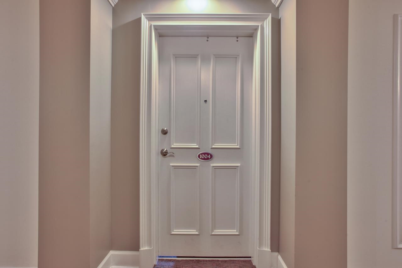 121 N Monroe St Unit 1004