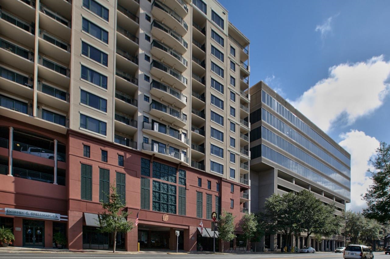 121 N Monroe St Unit 1004