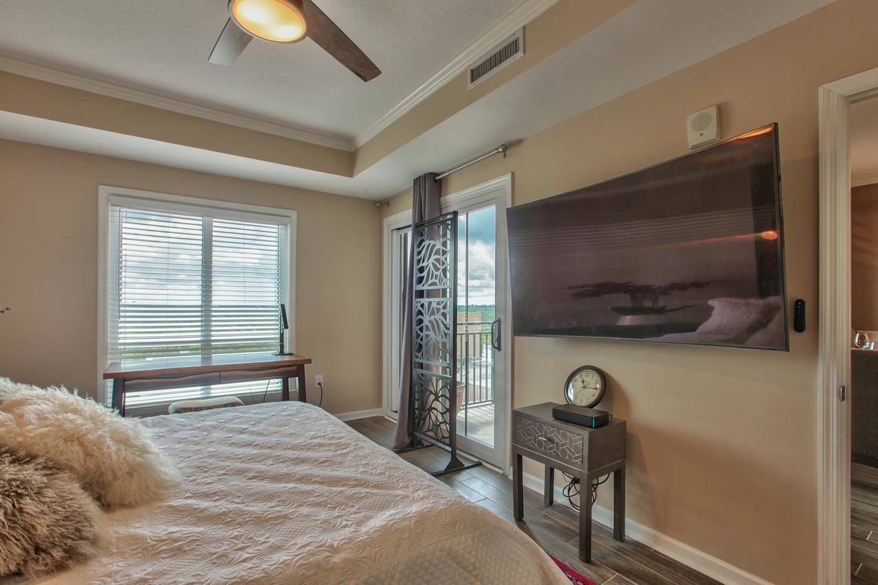 121 N Monroe St Unit 1004