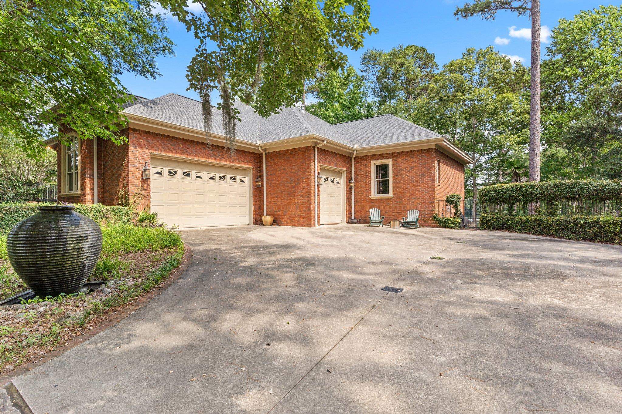 8845 Glen Abby Drive