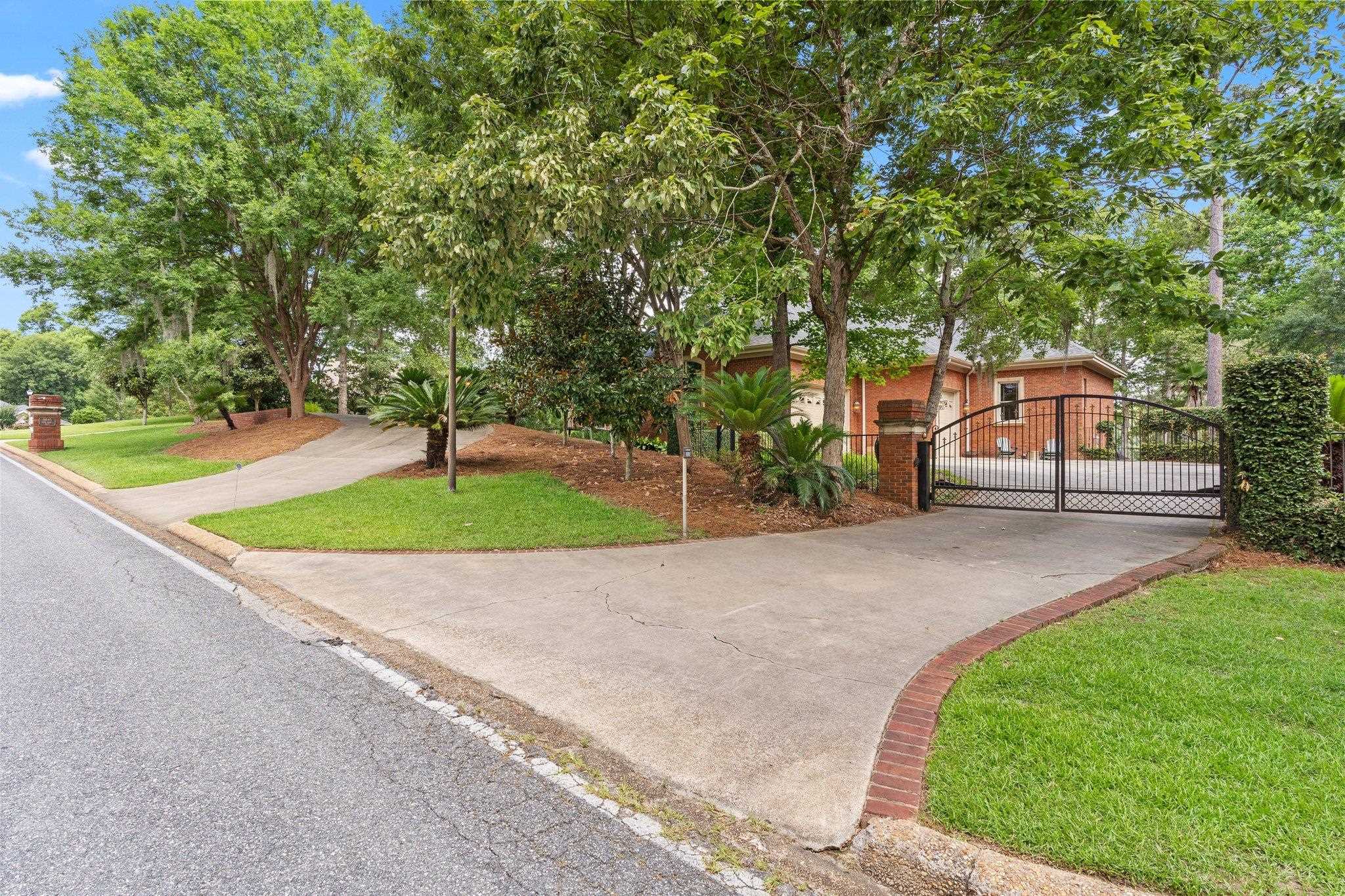 8845 Glen Abby Drive