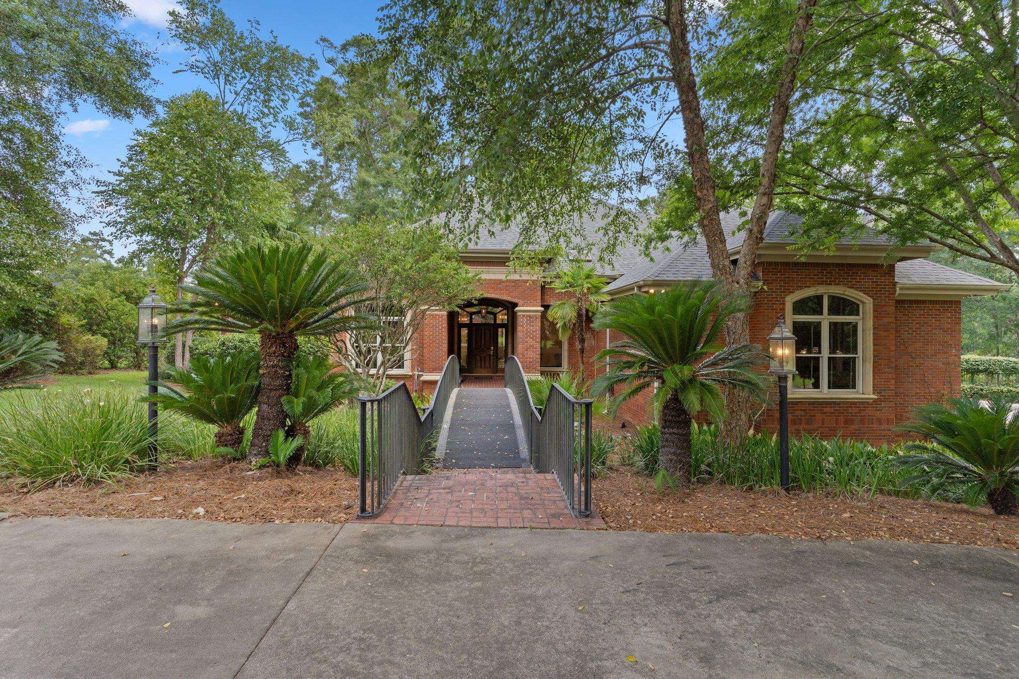 8845 Glen Abby Drive