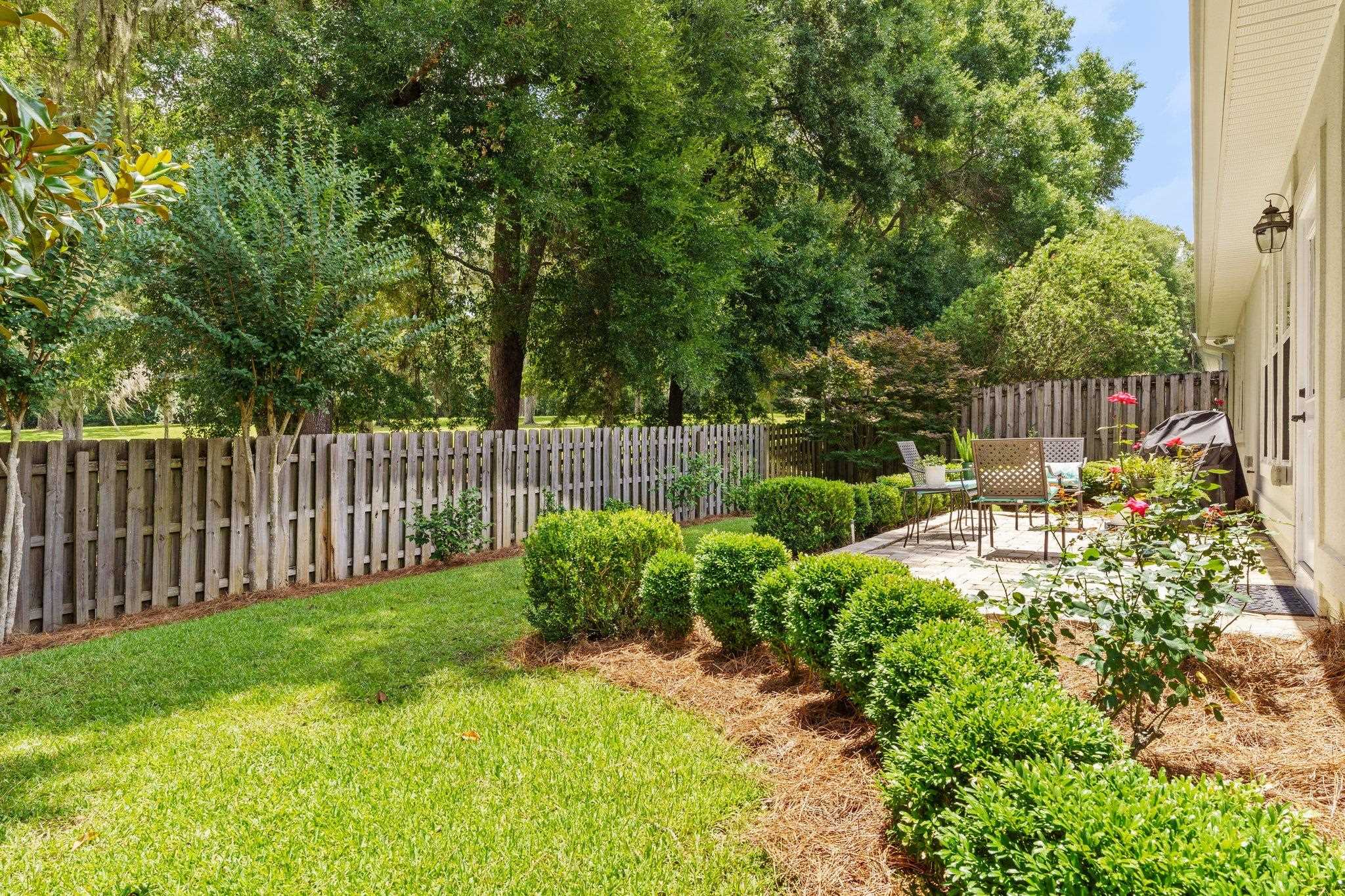 4999 Hollystone Lane