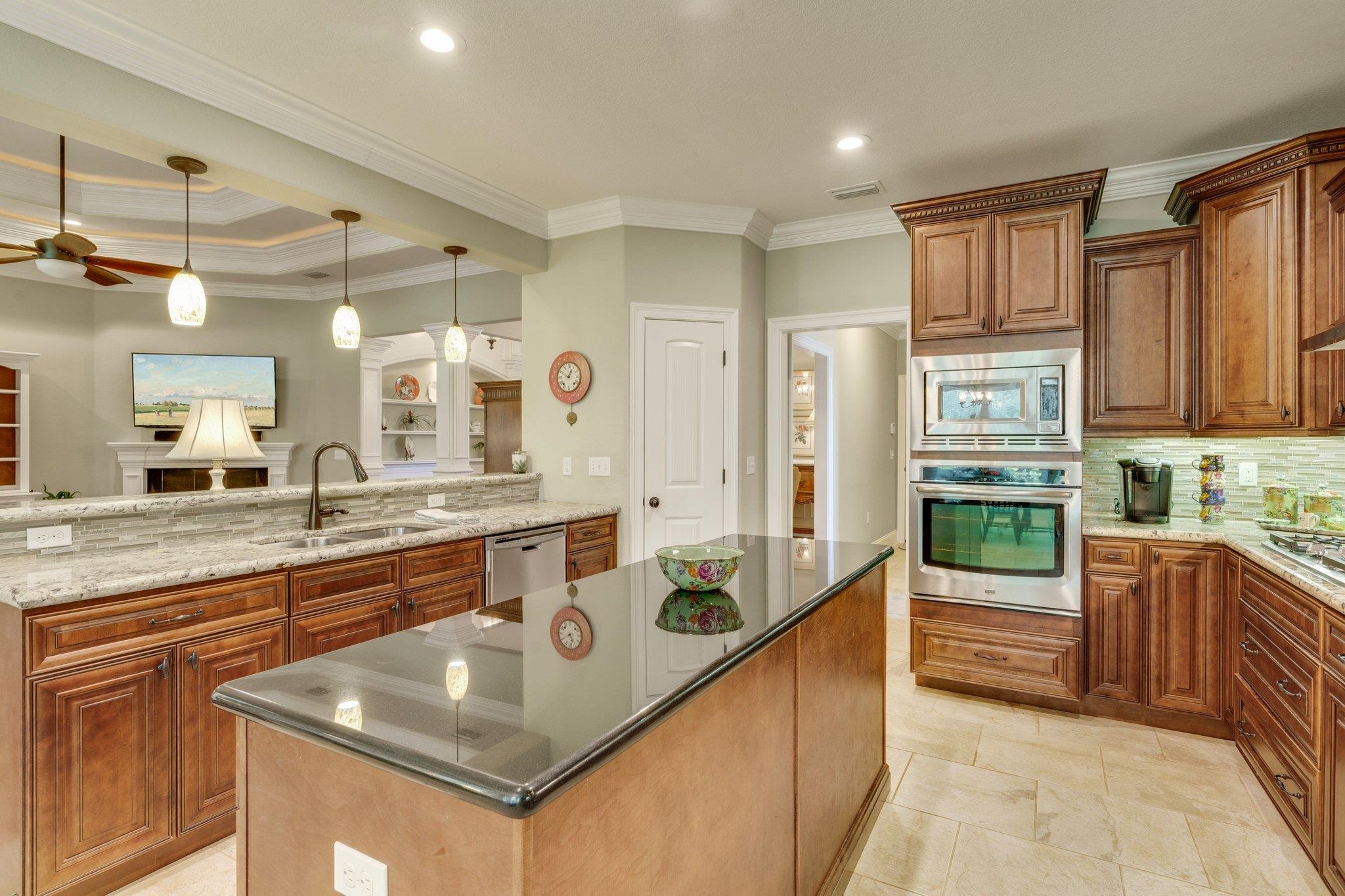 4999 Hollystone Lane
