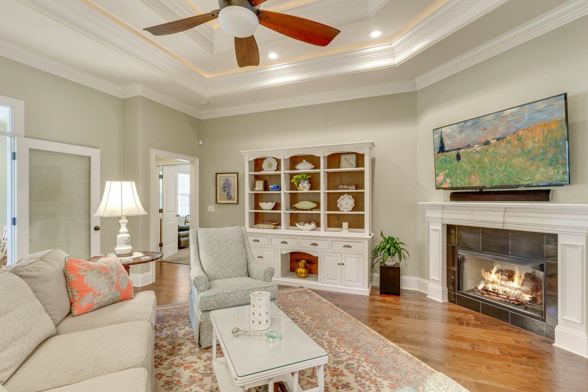 4999 Hollystone Lane