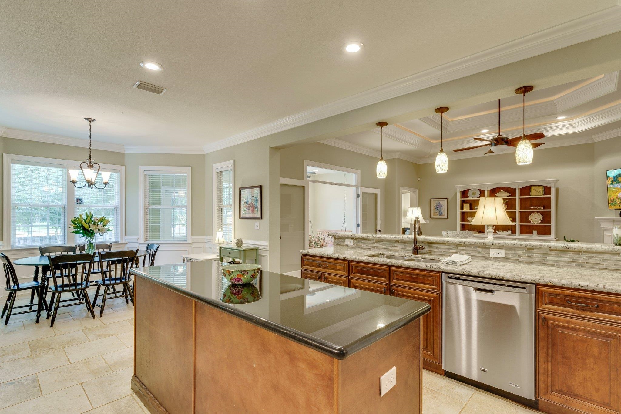 4999 Hollystone Lane