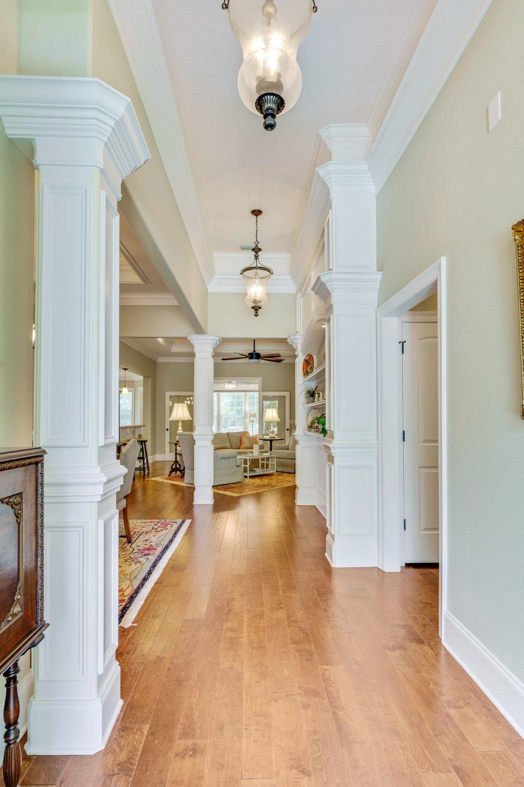 4999 Hollystone Lane
