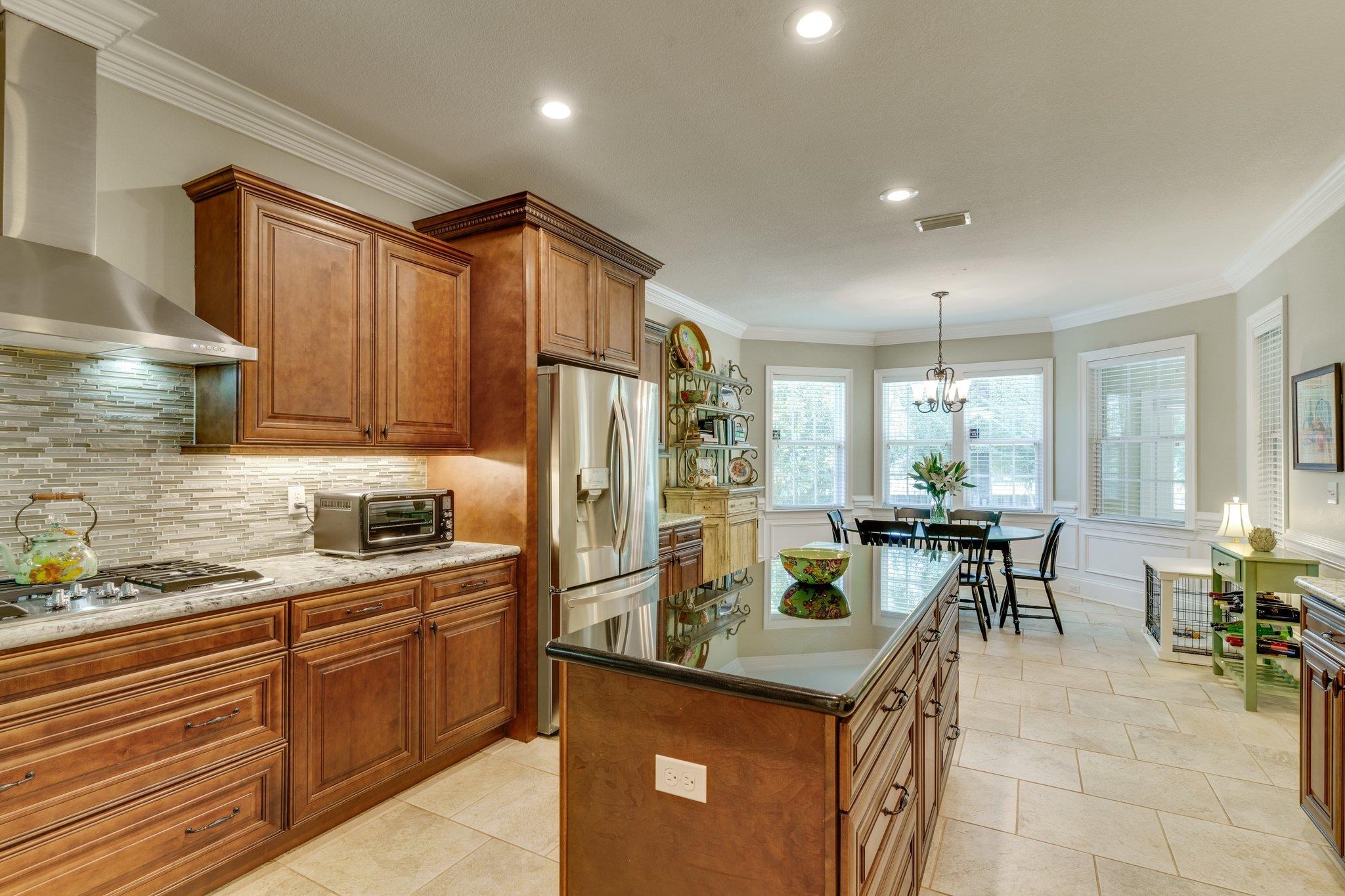 4999 Hollystone Lane