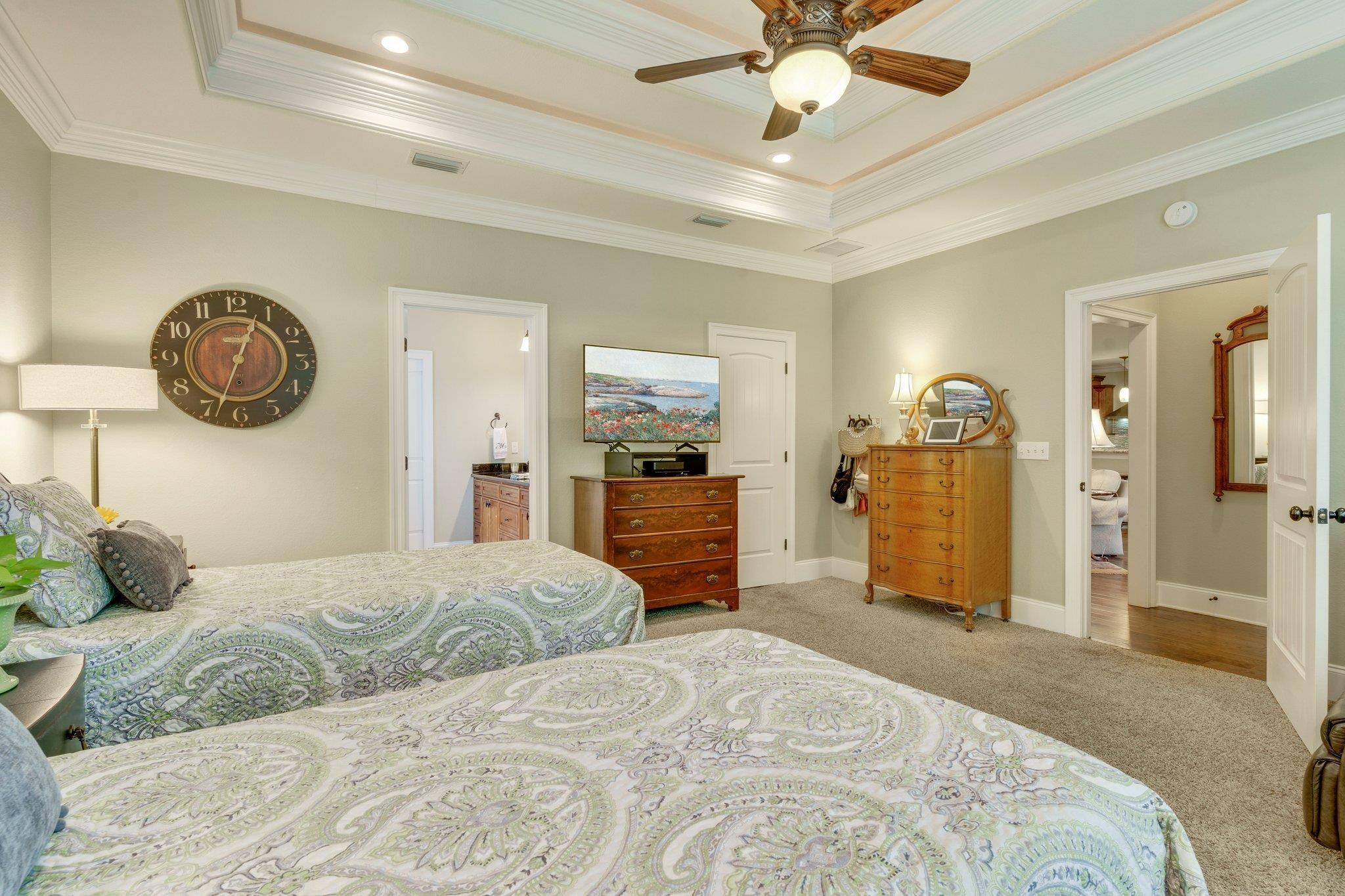 4999 Hollystone Lane