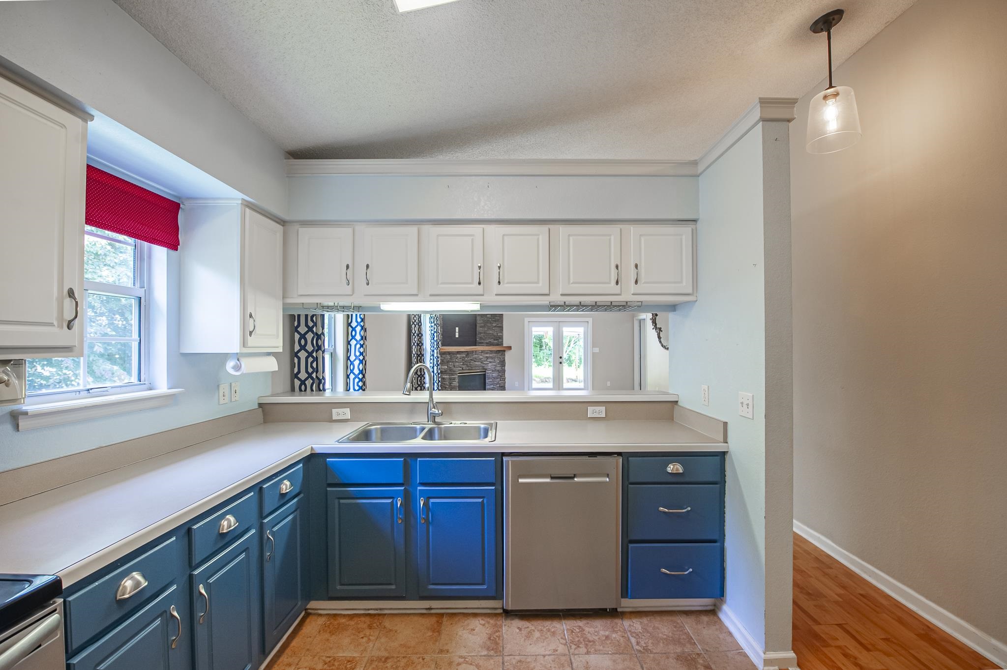 282 Hemley Loop