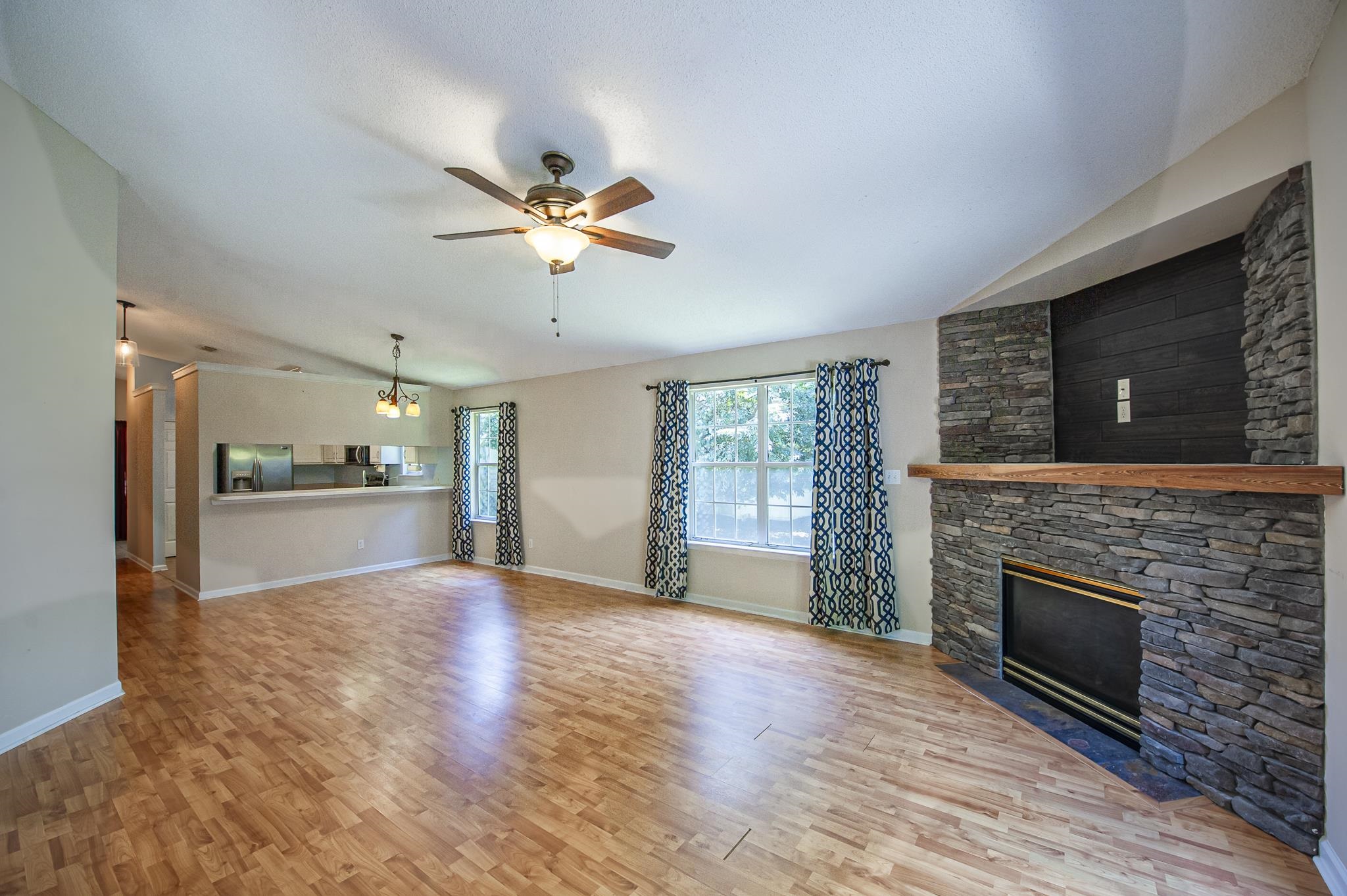 282 Hemley Loop