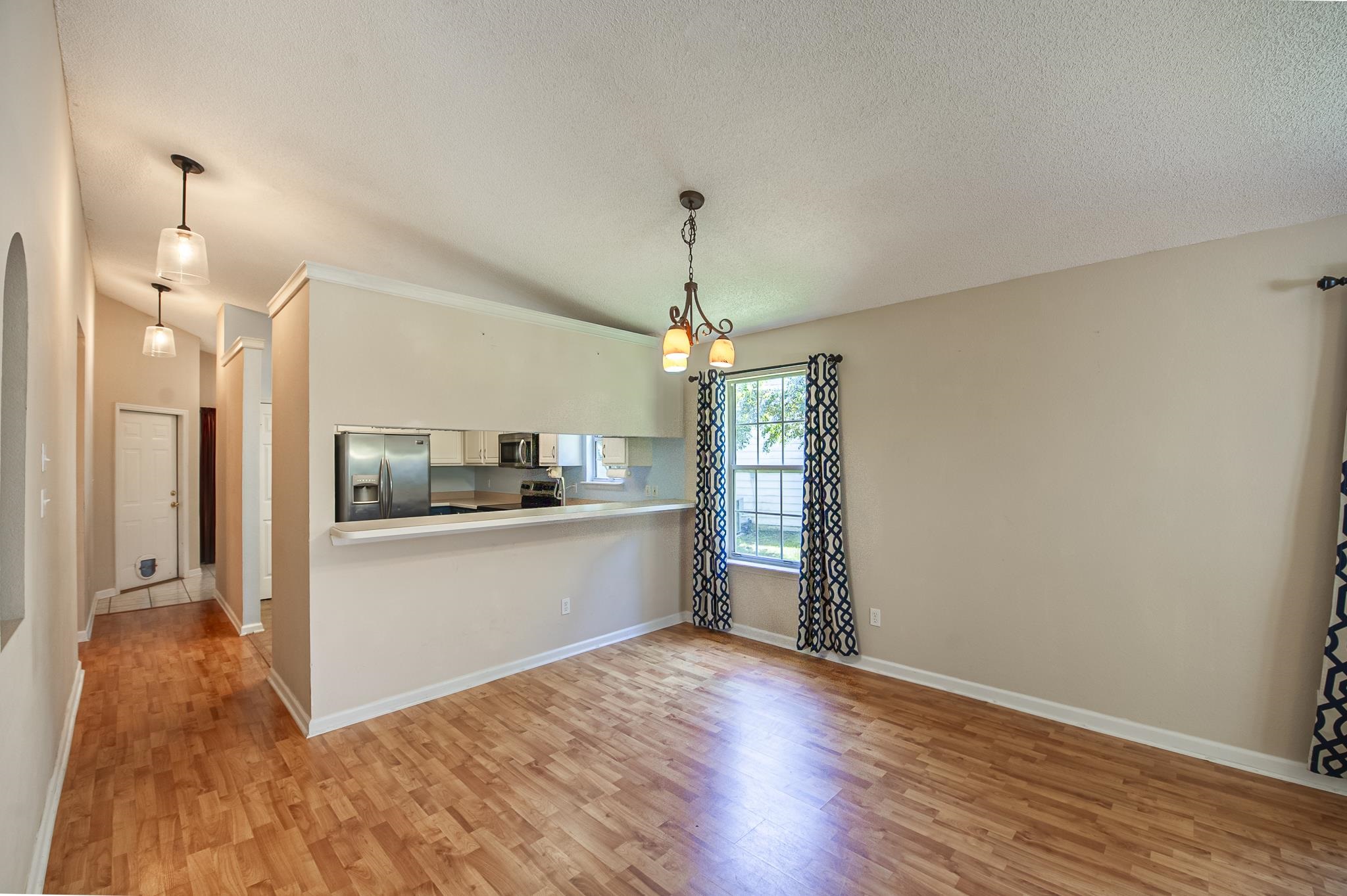282 Hemley Loop