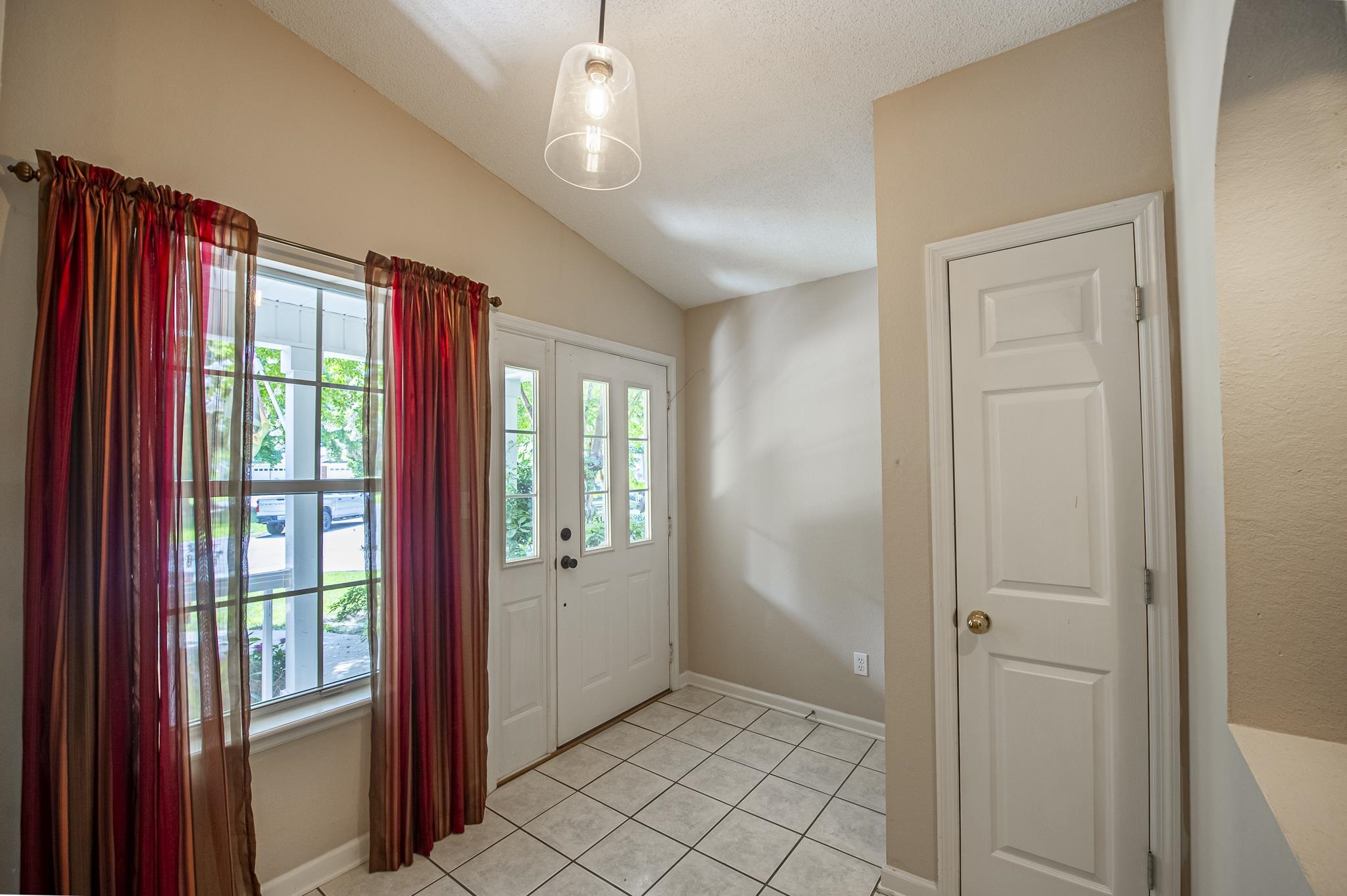 282 Hemley Loop